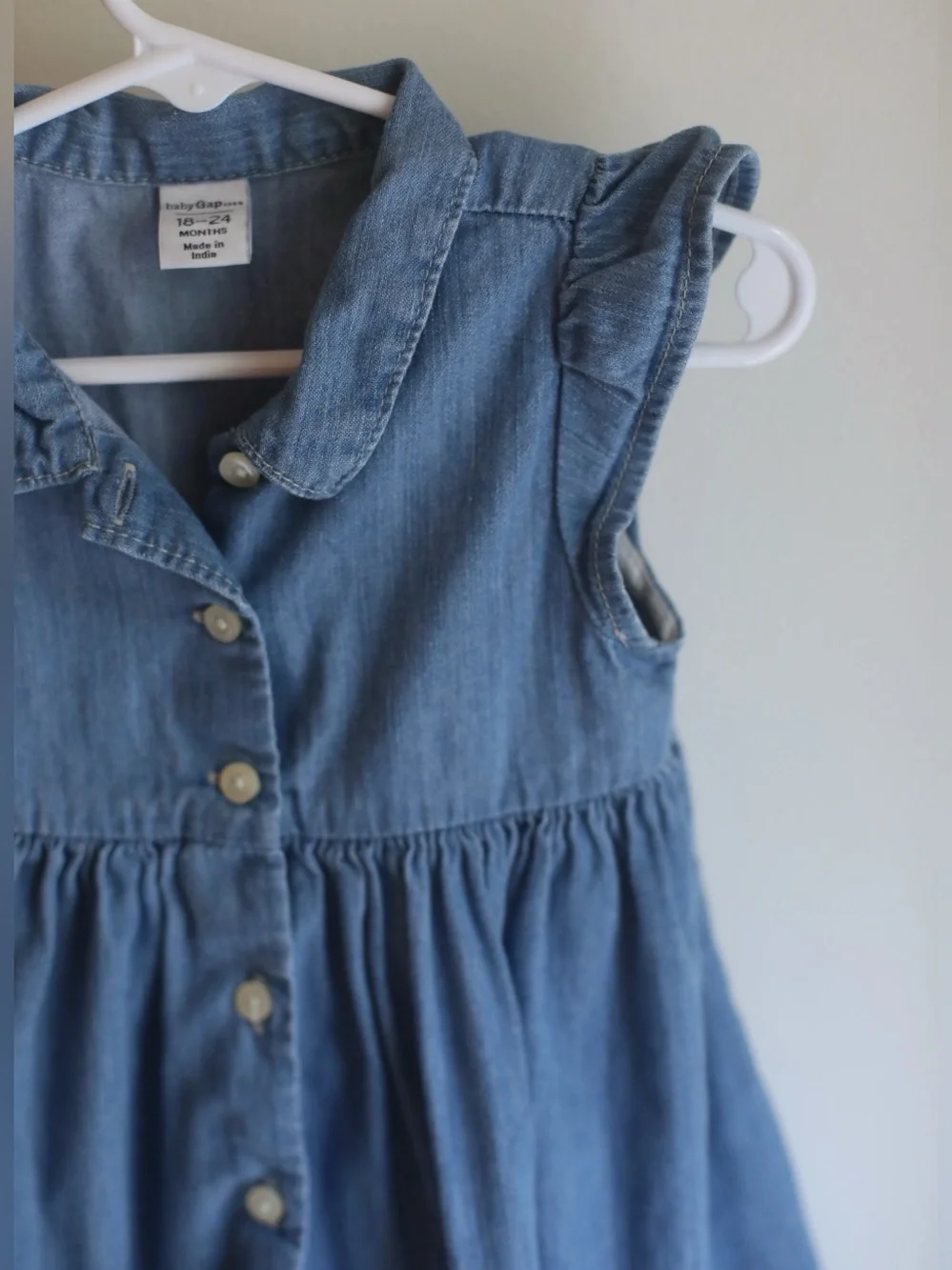 Baby Gap Chambray Ruffle Sleeve Dress | Toddler Girls 18-24 Months